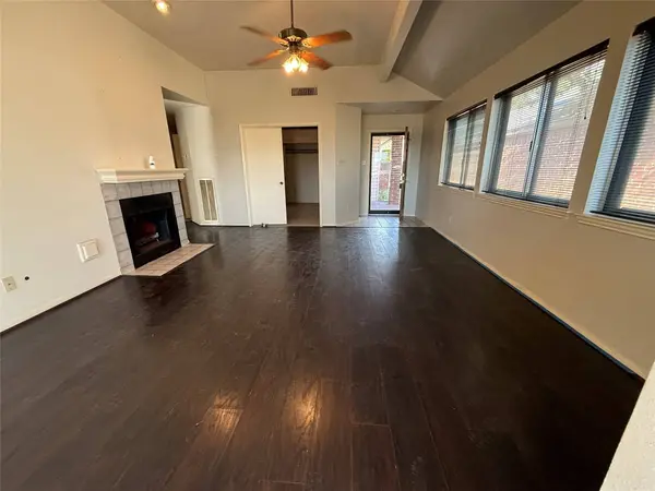 8109 Catalpa ST, Texas City, TX 77591