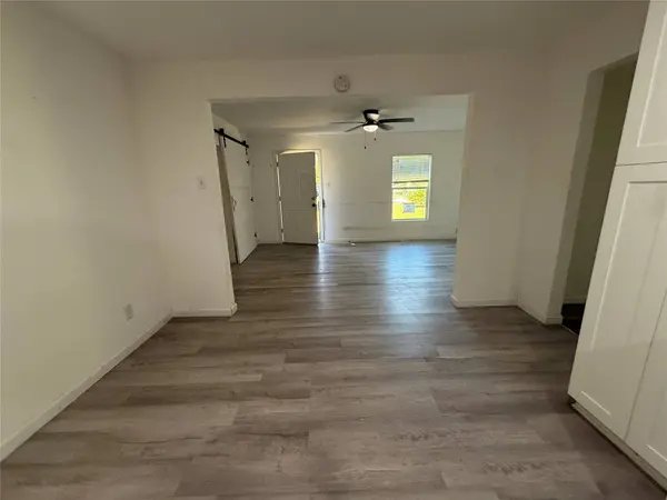 221 18th AVE N, Texas City, TX 77590