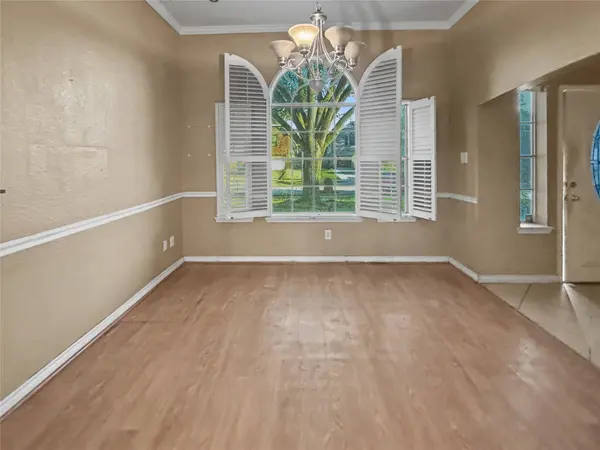 914 Chase Creek CIR, Bacliff, TX 77518