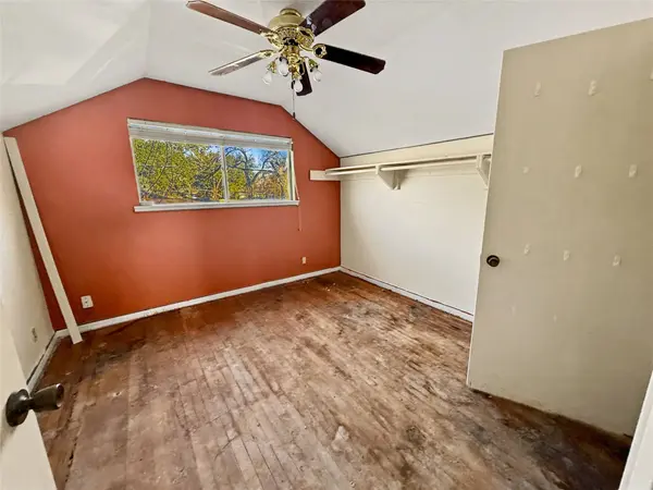 613 Center Way ST, Lake Jackson, TX 77566