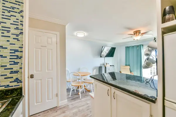 6300 Seawall BLVD #9220, Galveston, TX 77551