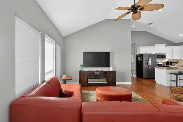 18607 Warrior RD, Galveston, TX 77554