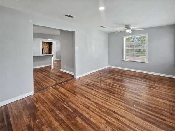 1302 Westward, La Marque, TX 77568