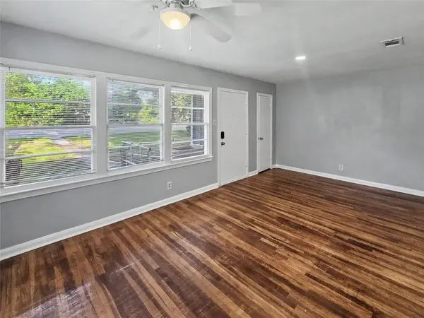 1302 Westward, La Marque, TX 77568