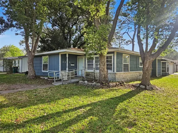 1302 Westward, La Marque, TX 77568