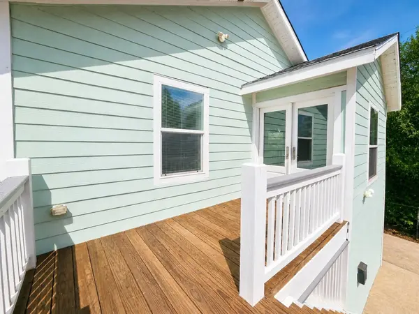 2215 46th ST, Galveston, TX 77551