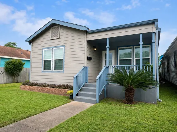 5012 Ave K #Front, Galveston, TX 77551