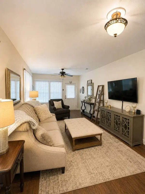5012 Ave K #Front, Galveston, TX 77551