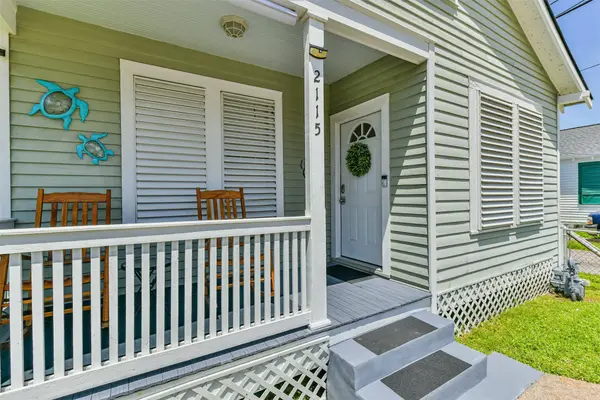 2115 Jack Johnson BLVD, Galveston, TX 77550