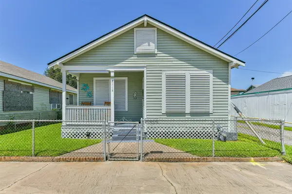 2115 Jack Johnson BLVD, Galveston, TX 77550