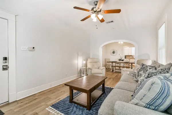2115 Jack Johnson BLVD, Galveston, TX 77550