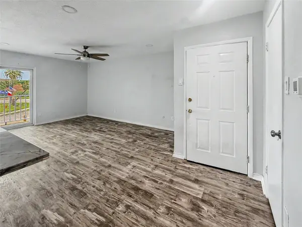 3220 69th ST #B12, Galveston, TX 77551