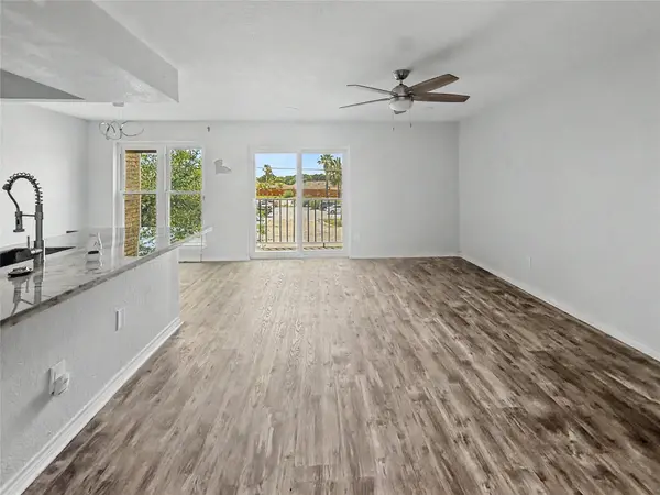 3220 69th ST #B12, Galveston, TX 77551