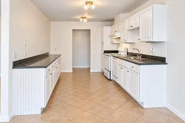 1805 Bayou Homes DR, Galveston, TX 77551