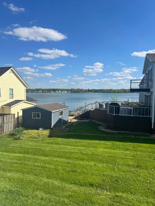 46 East Street, Buckeye Lake, OH 43008
