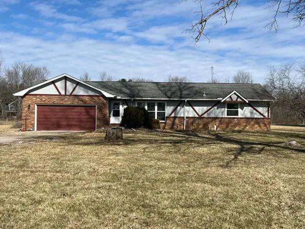5560 Refugee Road, Baltimore, OH 43105