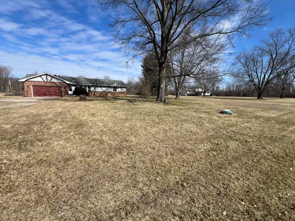 5560 Refugee Road, Baltimore, OH 43105