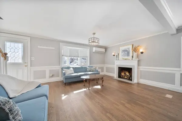 26 Bartholomew Ter, Peabody, MA 01960
