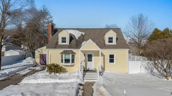 26 Bartholomew Ter, Peabody, MA 01960