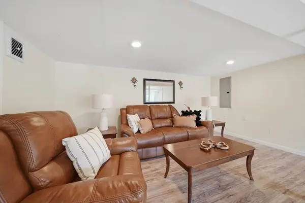 15 Verdmont Ave, Lynn, MA 01904