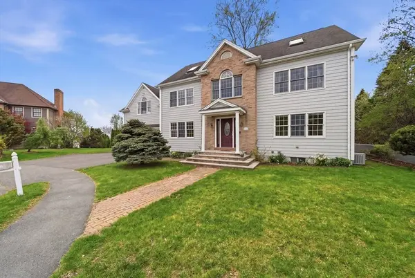 131 Range Heights Rd, Lynn, MA 01904