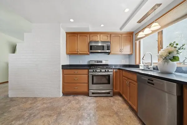 20 Wildes Rd, Chelmsford, MA 01824