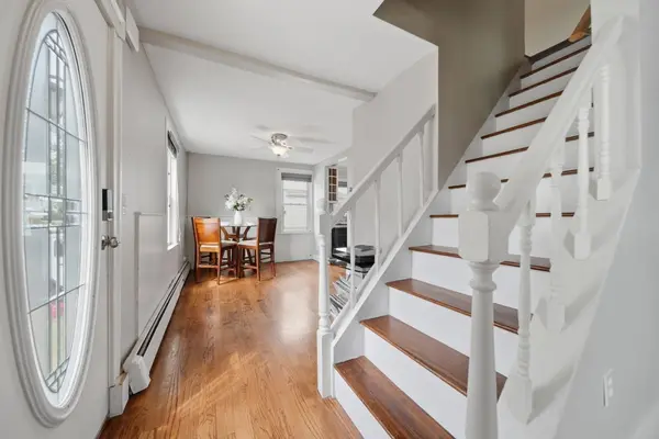 20 Herbert St, Wakefield, MA 01880