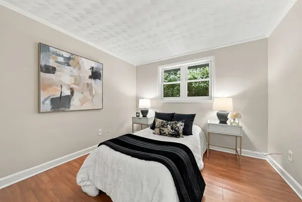 32 Curwen Rd, Peabody, MA 01960
