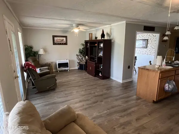 11981 Hwy 127, Crossville, TN 38572