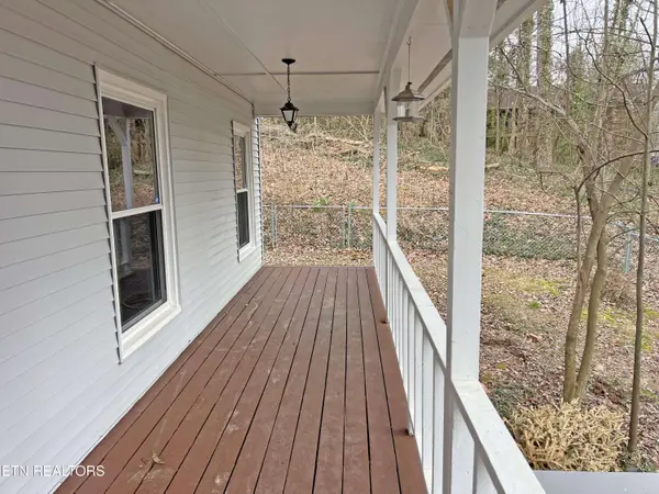 2041 Valley Hills LN, Cleveland, TN 37311