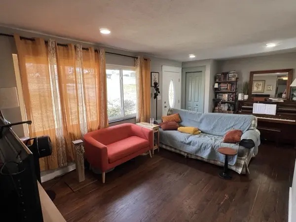6608 Langston Rd, Knoxville, TN 37918-5031
