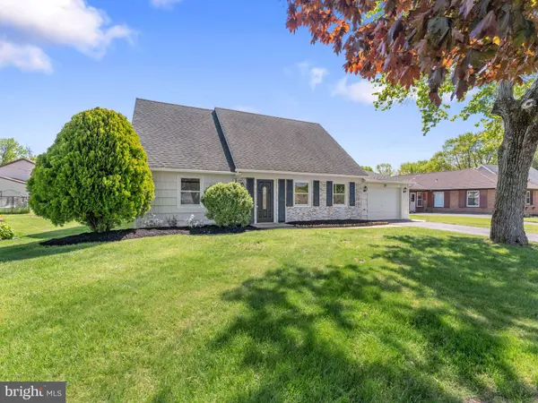 20 HUNTINGTON LN, Willingboro, NJ 08046