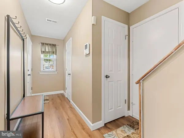 225 LAFAYETTE DR, Swedesboro, NJ 08085