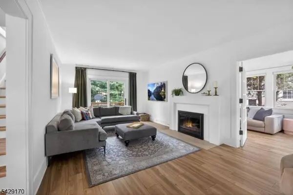 653 Ridgewood Avenue, Bloomfield Twp., NJ 07003