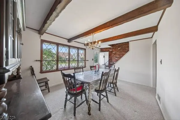 180 Oxford Ave, Saddle Brook Twp., NJ 07663
