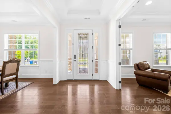 809 Brown Creek DR, Matthews, NC 28104