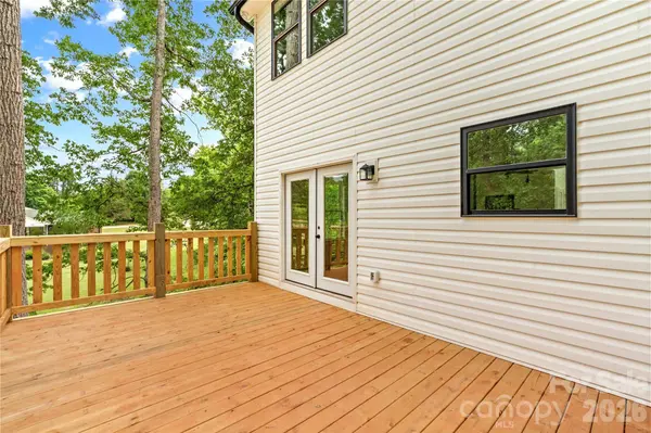 55 Elizabeth ST, China Grove, NC 28023