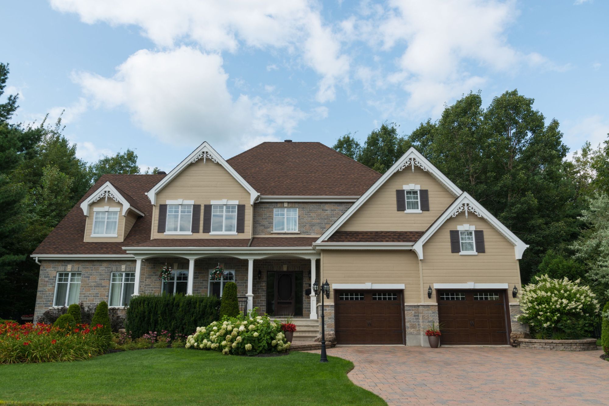 Laura Garcia Realtor Detriot Real Estate Agent (13)