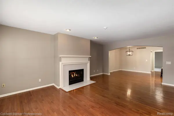 1439 S Main ST, Royal Oak, MI 48067
