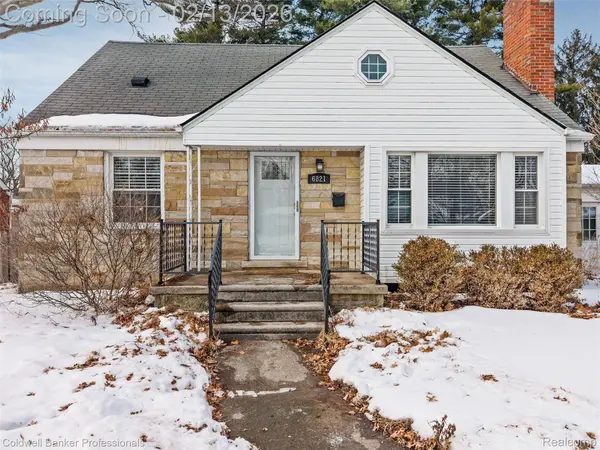6821 N Lafayette ST, Dearborn Heights, MI 48127