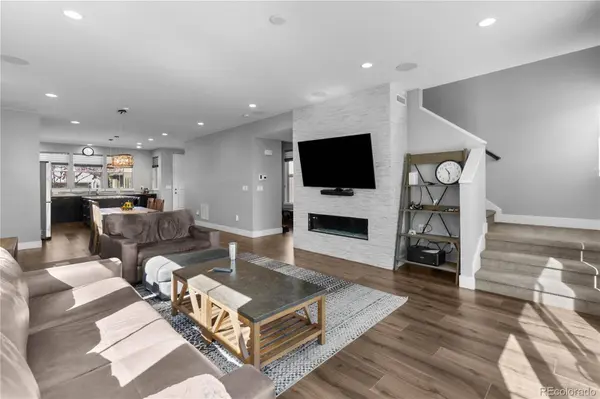 2592 S Norse CT, Lakewood, CO 80228