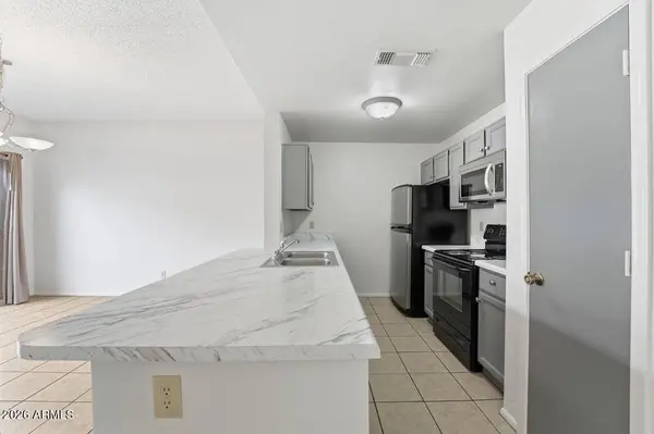 4114 E UNION HILLS Drive #1004, Phoenix, AZ 85050