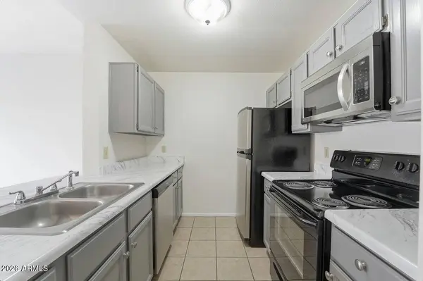 4114 E UNION HILLS Drive #1004, Phoenix, AZ 85050