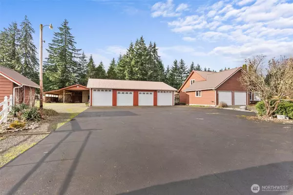 141 E Deer Creek RD, Shelton, WA 98584