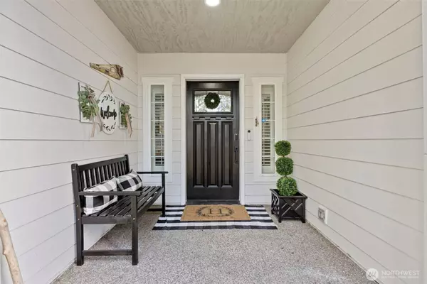 20 E Tall Timber LN, Shelton, WA 98584