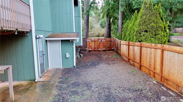 2214 Eastend NW, Olympia, WA 98502