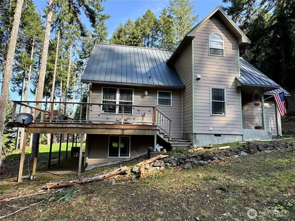 70 N Rim view PL, Hoodsport, WA 98548