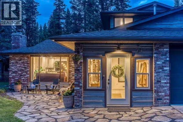 74 Redwood Meadows Drive, Rural Rocky View County, AB T3Z1A3