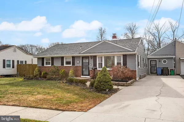 321 MAY AVE, West Deptford, NJ 08096