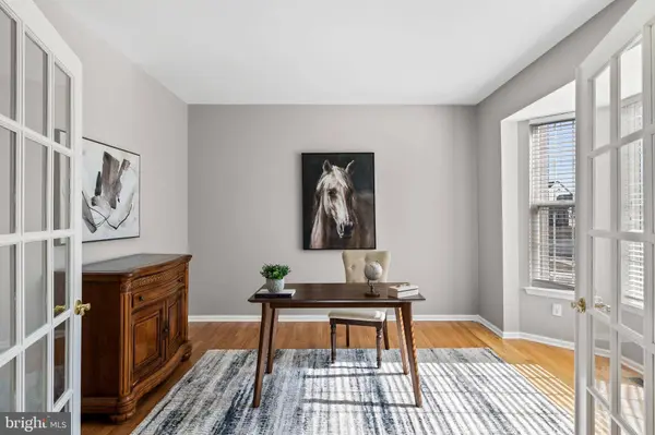 10 COTTONWOOD DR, Lumberton, NJ 08048